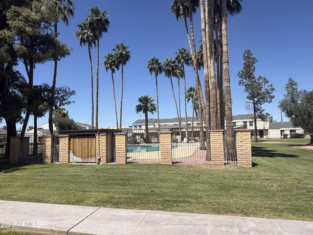 746 E STRAHAN Drive, Tempe, AZ 85283