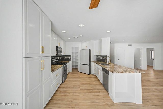 21054 N 74TH Lane, Glendale, AZ 85308