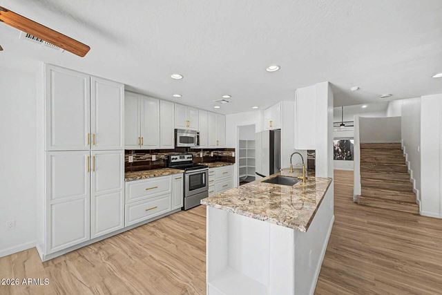 21054 N 74TH Lane, Glendale, AZ 85308