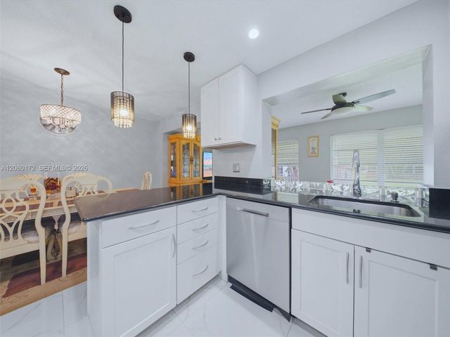 1221 NW 45th St, Deerfield Beach, FL 33064