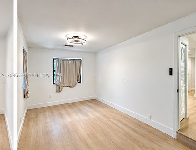 6810 SW 1st St 0, Miami, FL 33144