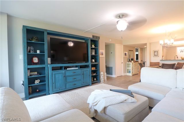 25808 Cockleshell DR 115, Bonita Springs, FL 34135