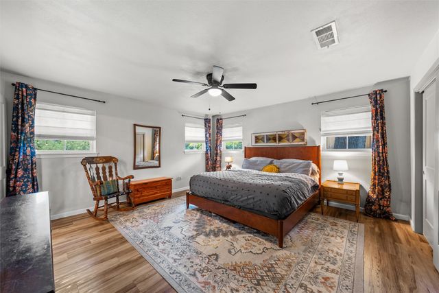 1009 Bob O Link, Woodway, TX 76712