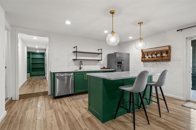 1009 Bob O Link, Woodway, TX 76712