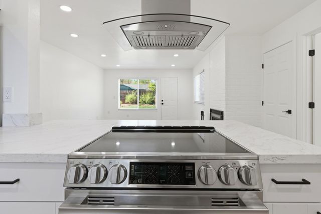 3125 Churchill Rd, Sacramento, CA 95864