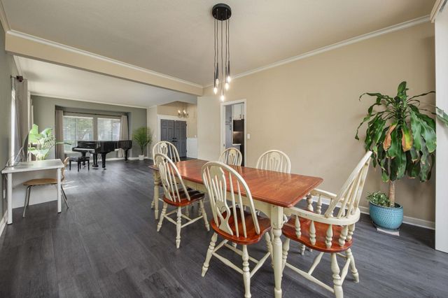 200 Avocado Pl, Brentwood, CA 94513