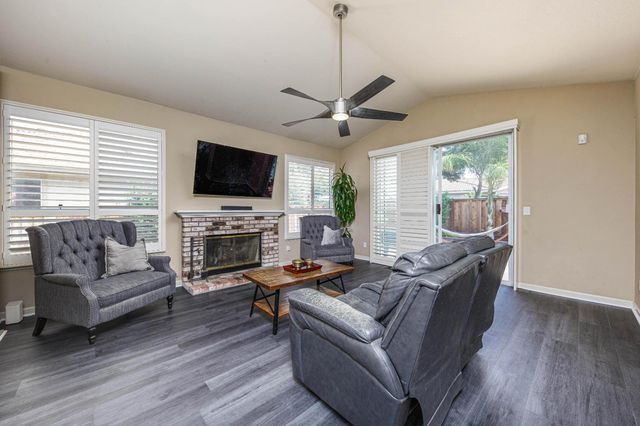 200 Avocado Pl, Brentwood, CA 94513