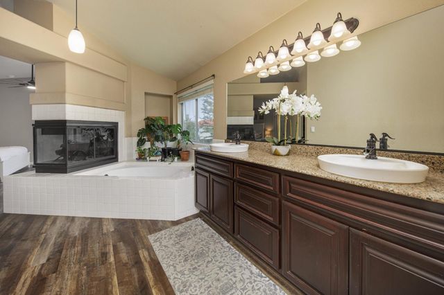 200 Avocado Pl, Brentwood, CA 94513