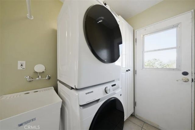 805 N Lyman Avenue, Covina, CA 91724