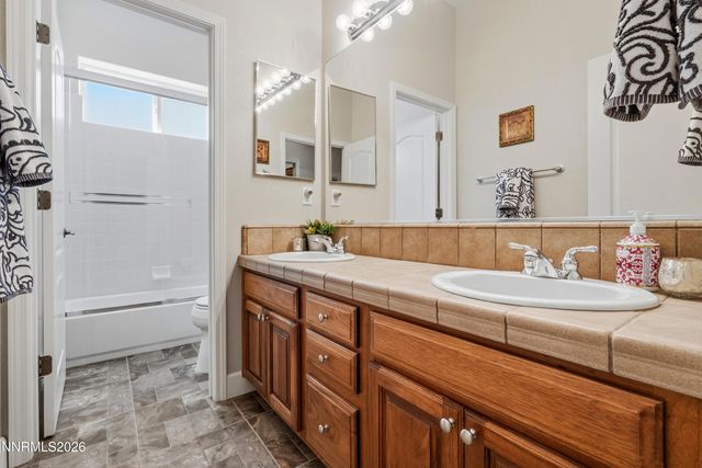 3272 Dog Leg Drive, Minden, NV 89423