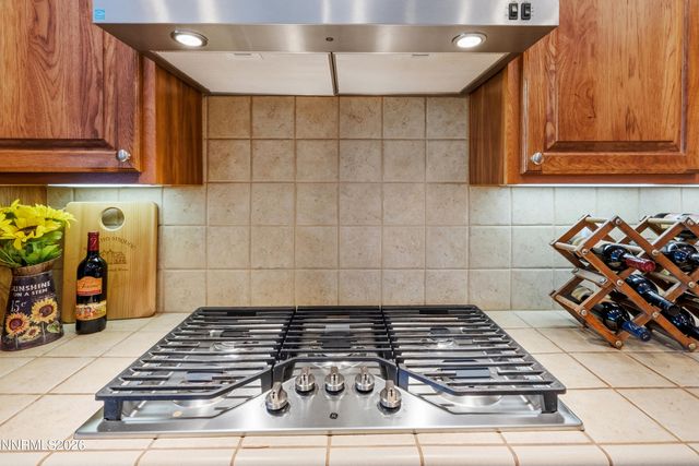 3272 Dog Leg Drive, Minden, NV 89423