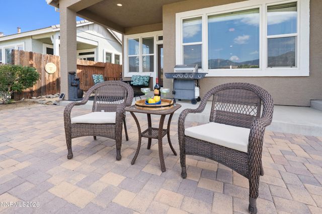 3272 Dog Leg Drive, Minden, NV 89423