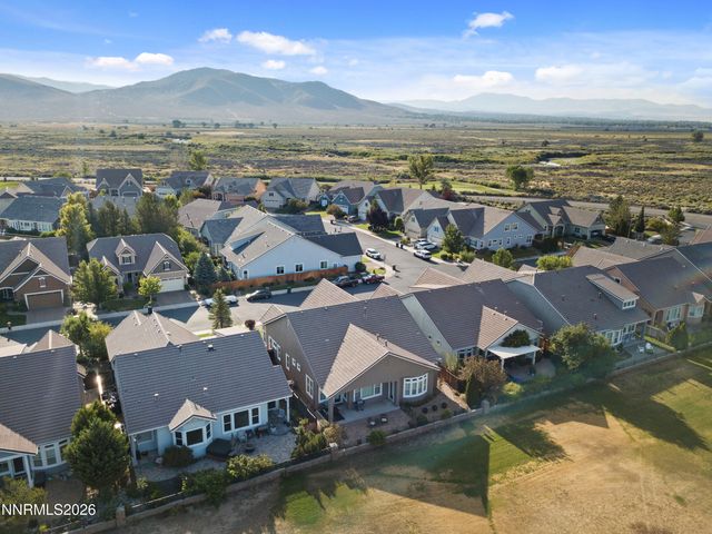 3272 Dog Leg Drive, Minden, NV 89423