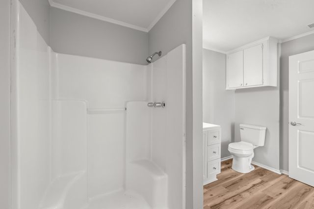 122 Brierwood Dr, Palestine, TX 75801