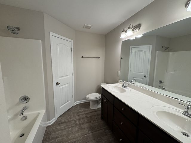 1529 Gambill Wood Dr, Smyrna, TN 37167