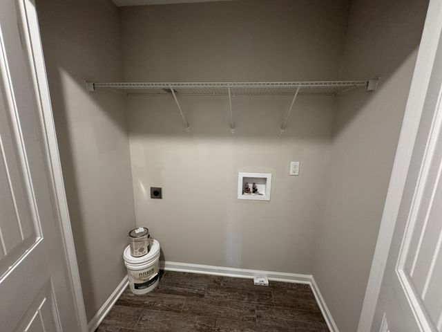 1529 Gambill Wood Dr, Smyrna, TN 37167