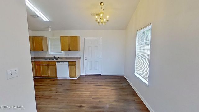 4252 Sunglow Drive, Wilmington, NC 28405