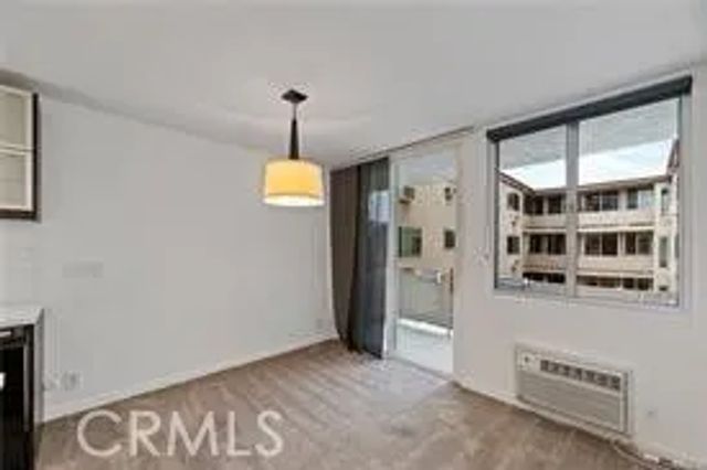 525 N Sycamore Avenue 333, Los Angeles, CA 90036