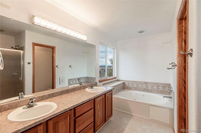 8565 Dove Ridge Way, Parker, CO 80134