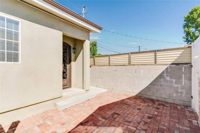 7947 Woodman Avenue, Panorama City, CA 91402