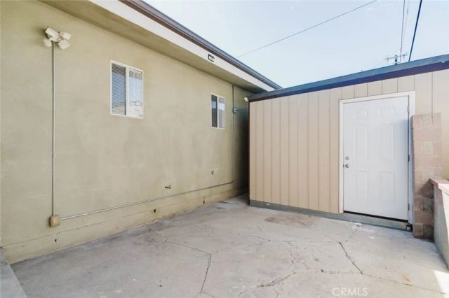 7947 Woodman Avenue, Panorama City, CA 91402