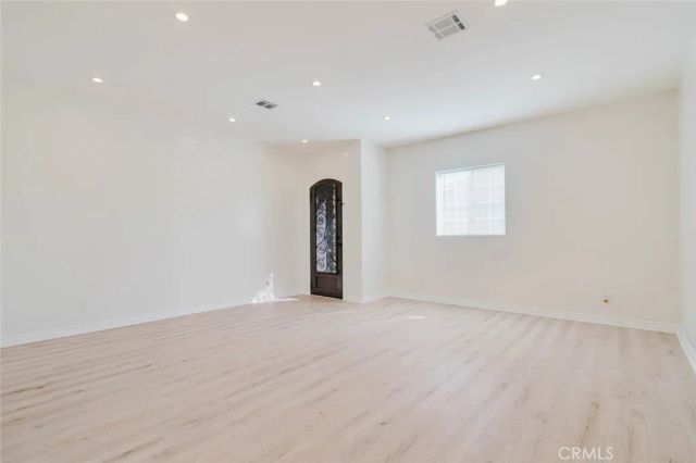 7947 Woodman Avenue, Panorama City, CA 91402
