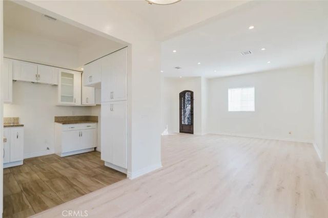7947 Woodman Avenue, Panorama City, CA 91402