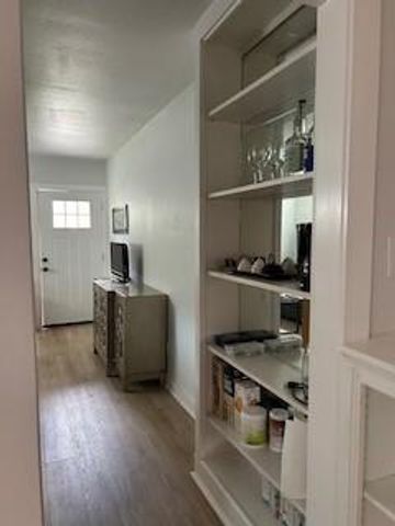 613 BRENTWOOD ST B, Austin, TX 78752