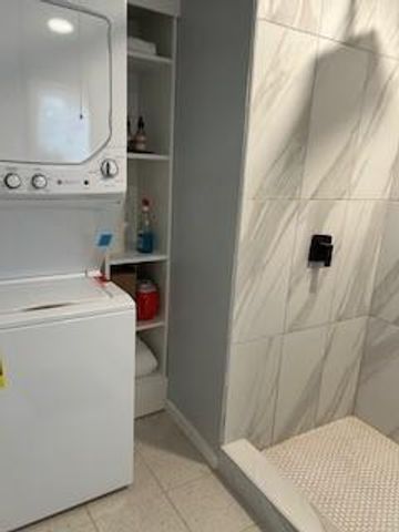 613 BRENTWOOD ST B, Austin, TX 78752