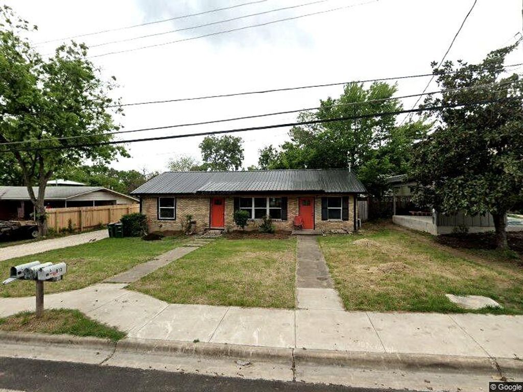 613 BRENTWOOD ST B, Austin, TX 78752