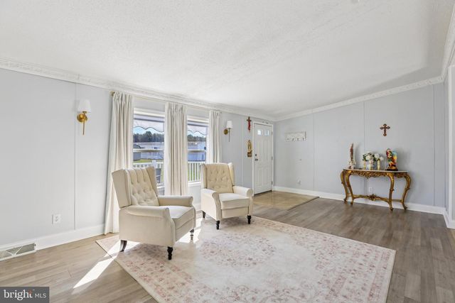 12 LITTLE JOHN CT, Elkton, MD 21921