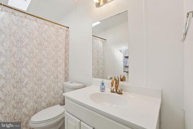 12 LITTLE JOHN CT, Elkton, MD 21921