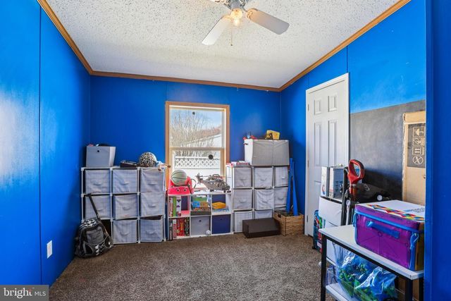 12 LITTLE JOHN CT, Elkton, MD 21921