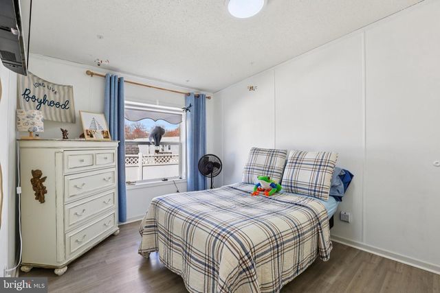 12 LITTLE JOHN CT, Elkton, MD 21921