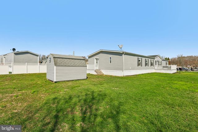 12 LITTLE JOHN CT, Elkton, MD 21921