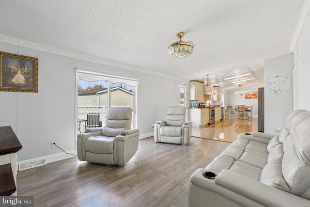 12 LITTLE JOHN CT, Elkton, MD 21921