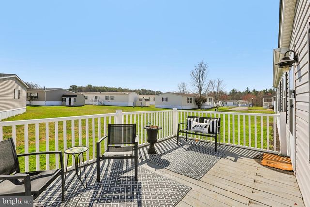 12 LITTLE JOHN CT, Elkton, MD 21921