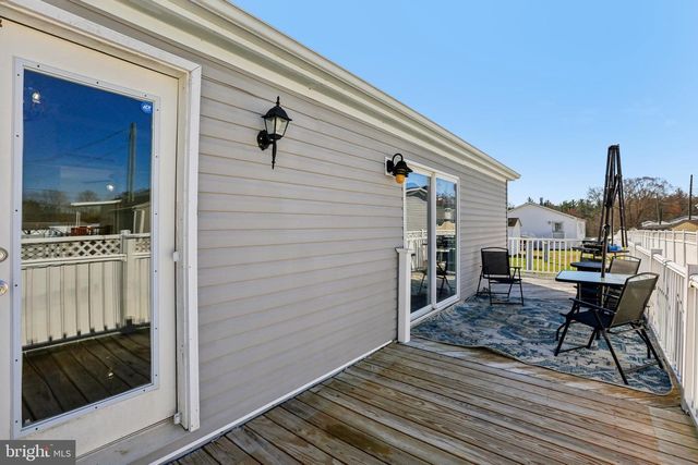 12 LITTLE JOHN CT, Elkton, MD 21921