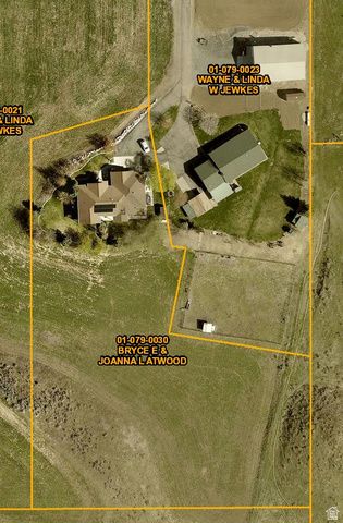 366 E 6600 S, Hyrum, UT 84319