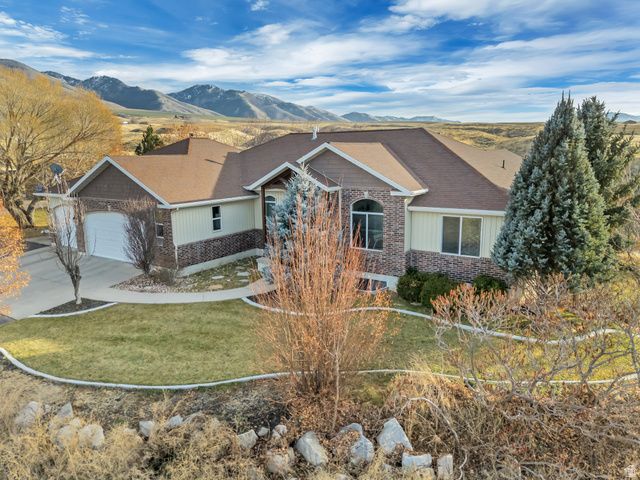 366 E 6600 S, Hyrum, UT 84319