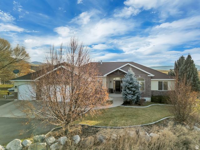 366 E 6600 S, Hyrum, UT 84319