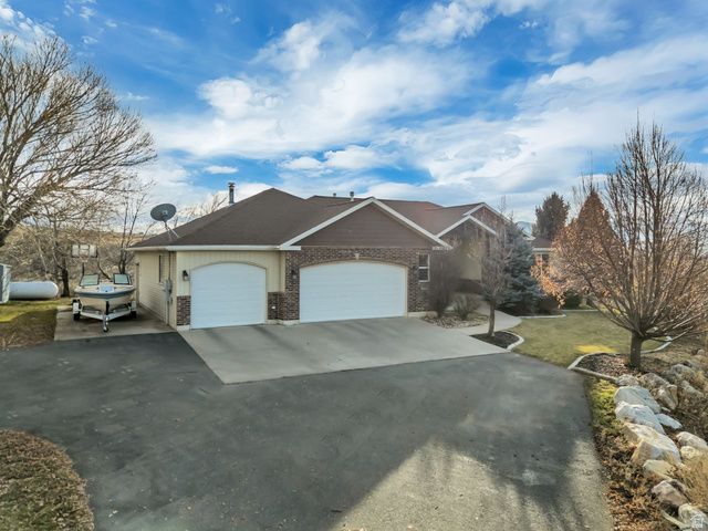 366 E 6600 S, Hyrum, UT 84319