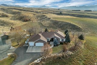366 E 6600 S, Hyrum, UT 84319
