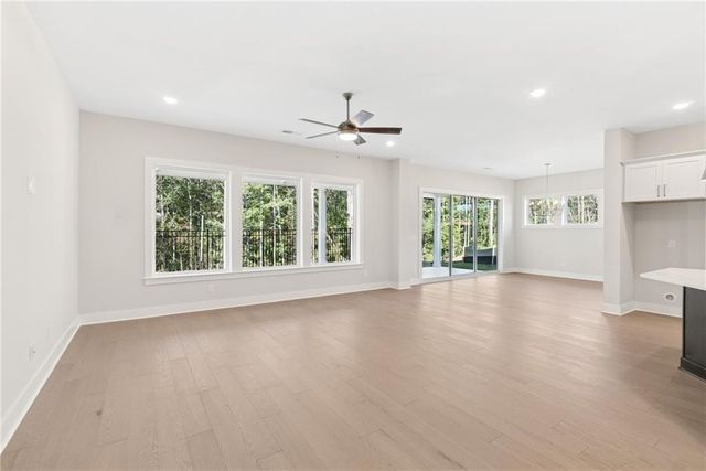 568 Barnfield Way, Dallas, GA 30157