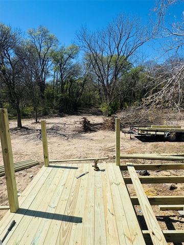 4600 Thompson Avenue, Grandview, TX 76050