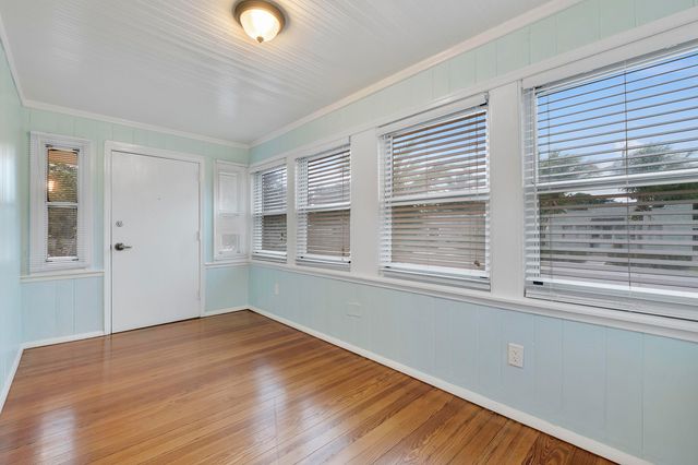 608 El Vedado, West Palm Beach, FL 33405