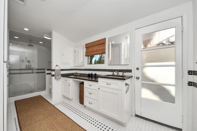 411 Venice Street, Sugar Land, TX 77478