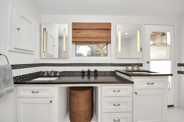 411 Venice Street, Sugar Land, TX 77478