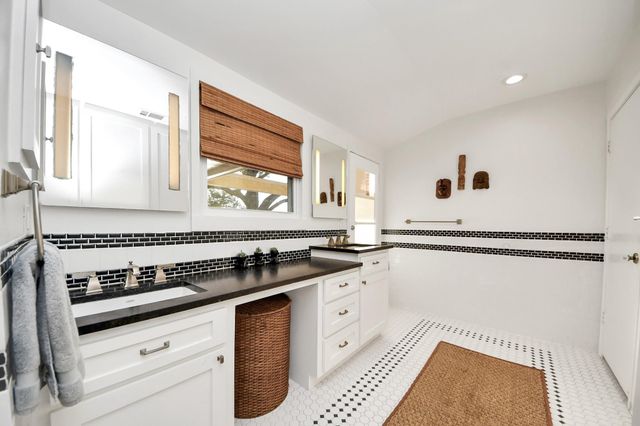 411 Venice Street, Sugar Land, TX 77478