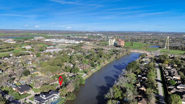 411 Venice Street, Sugar Land, TX 77478